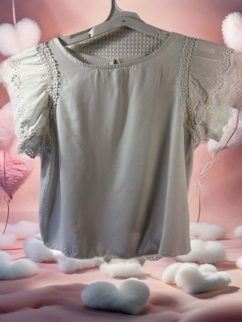 Made In Italy White Cotton-Blend Short Sleeve Top with Lace Detail Sleeves (L)